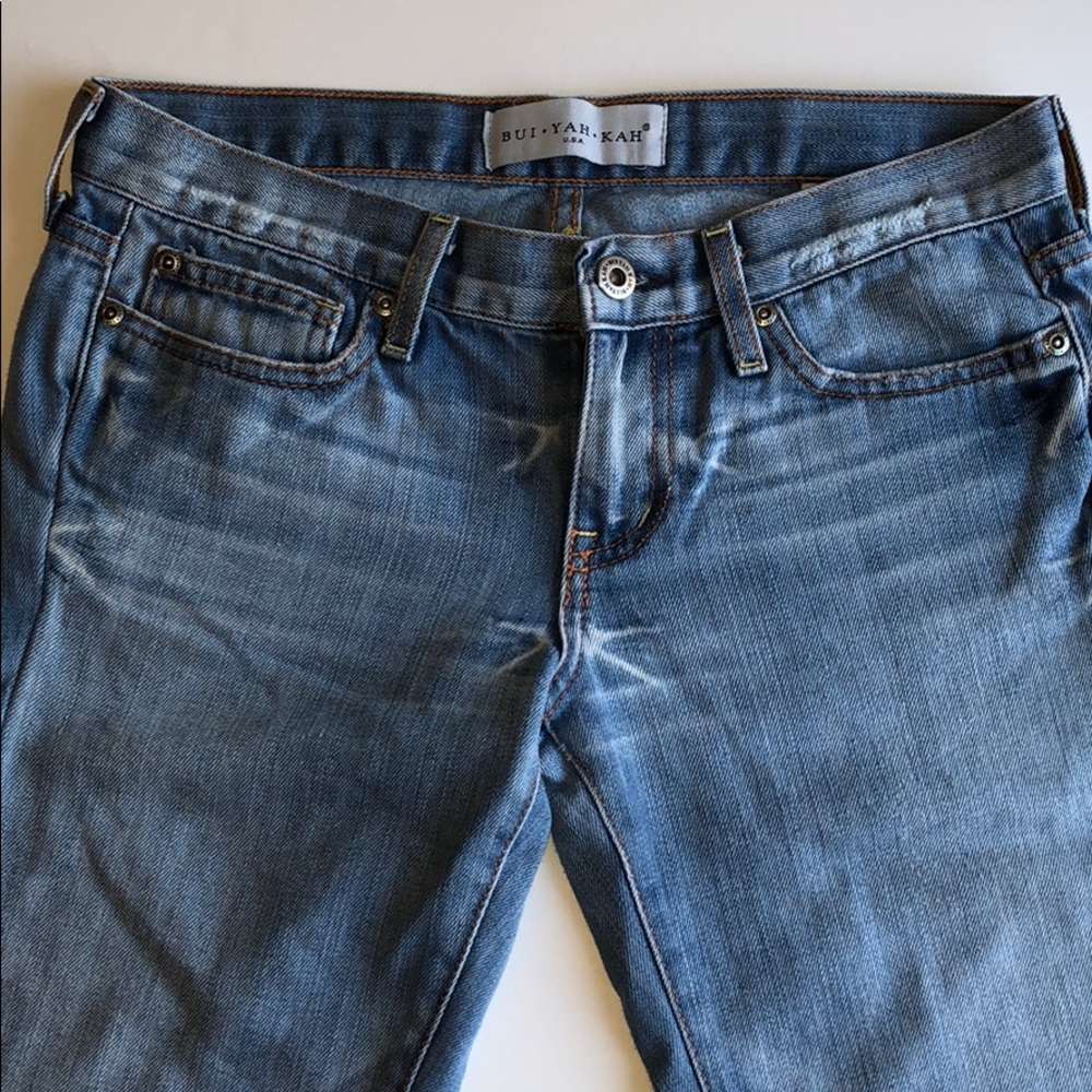 Bui Yah Kah Light wash Jeans Size 5